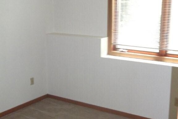 Foto del edificio - 206 W Benton St