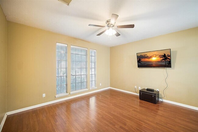 Building Photo - 1214 N Teal Estates Cir