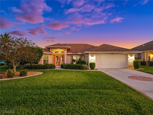 Foto del edificio - 210 SW 37th Terrace