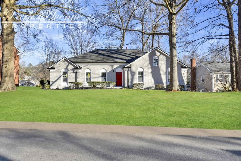 Primary Photo - 2820 Edwin Jones Dr