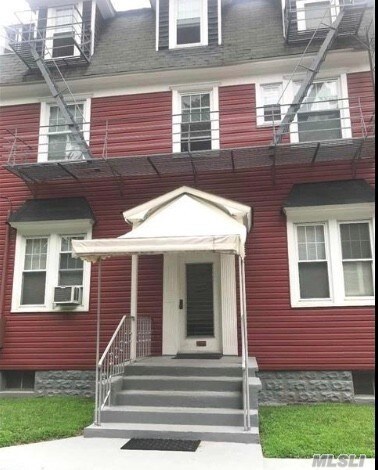Foto del edificio - 221 Lake Ave S