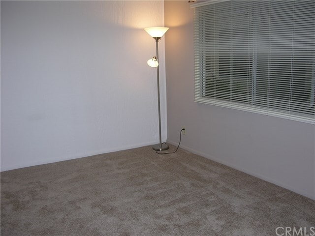 Building Photo - 5211 E Ocean Blvd