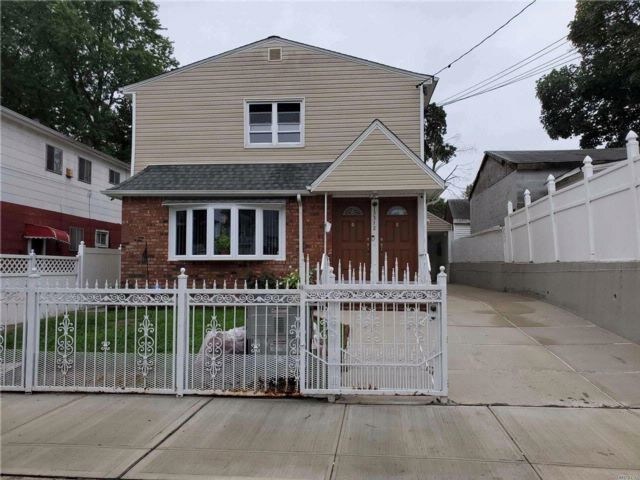 Primary Photo - 153-12 110th Rd