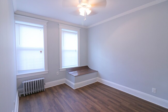 Building Photo - 3711 9th St