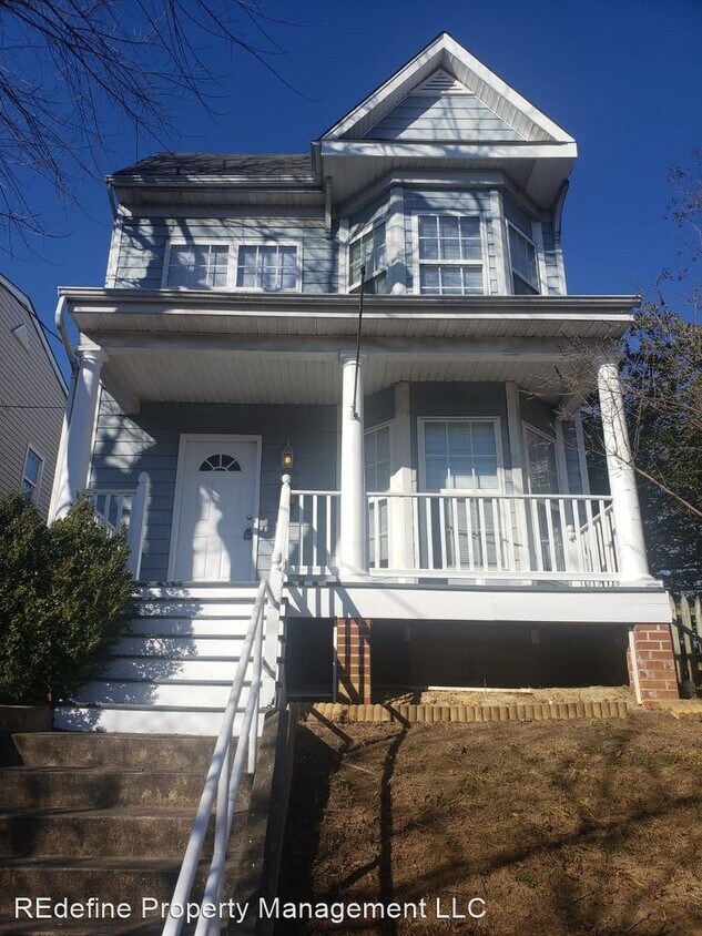Primary Photo - 4 br, 2.5 bath House - 1110 N. 23rd Street
