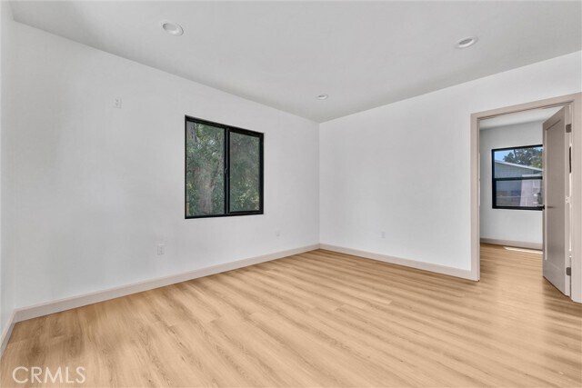Foto del edificio - 5090 Rockledge Dr