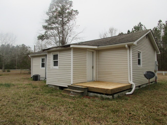 Building Photo - 417 Holly Shelter Rd