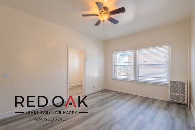 Foto del edificio - Marvelous Completely Remodeled Bright and ...