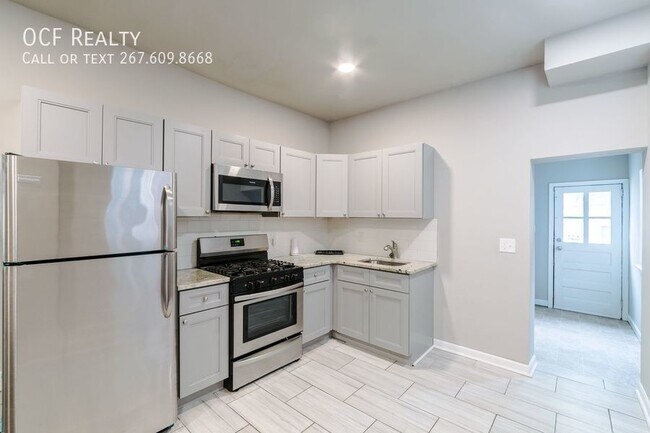 Building Photo - Newly Renovated W Philly Home