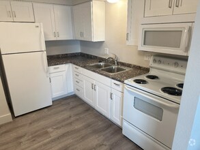 Building Photo - 2519 S 300 E