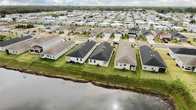 Foto del edificio - 2789 89th St Cir E