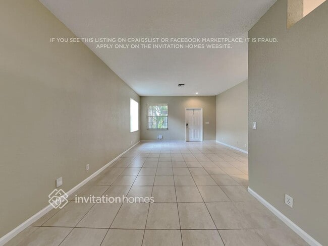Building Photo - 5143 Heron Ct