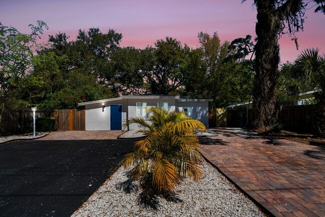 Foto del edificio - 1019 41st St