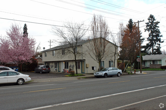 Building Photo - Saint Louis Apartments