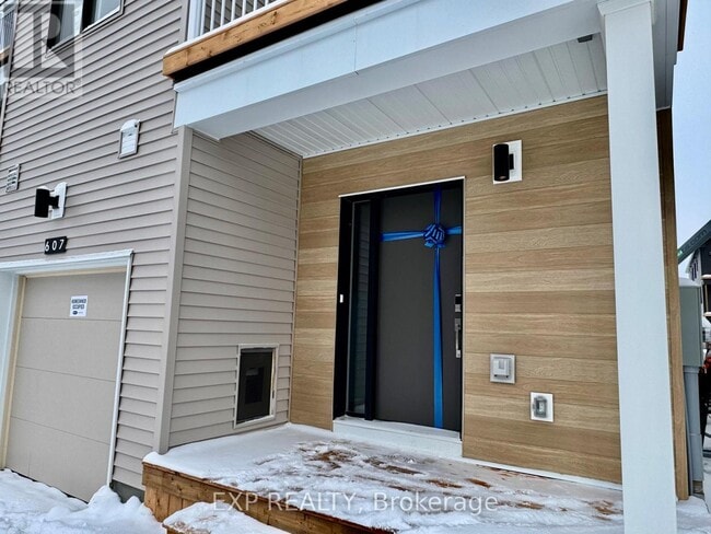 Building Photo - 607 Bee Pollen Wy