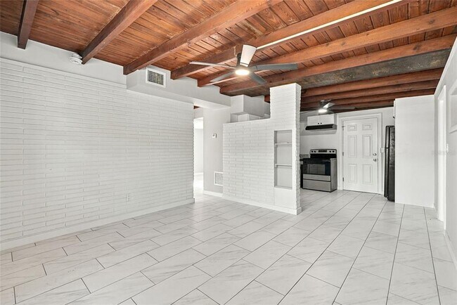 Foto del edificio - 4684 16th Ave S