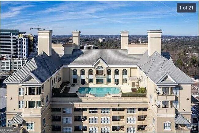 Building Photo - 3334 Peachtree Rd NE