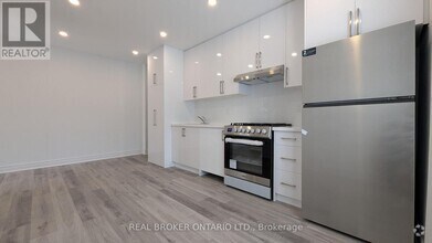 Building Photo - 1150 Woodbine Ave