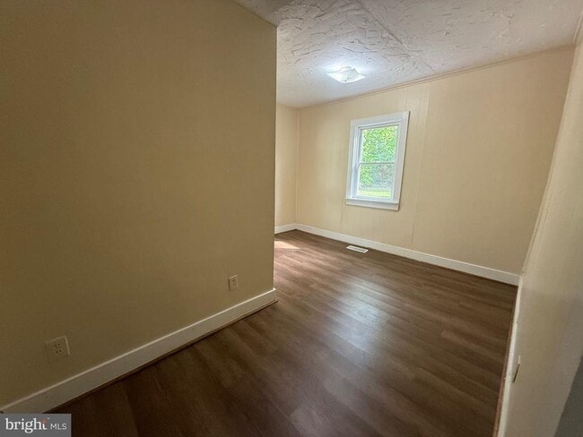 Building Photo - 6565 S Spotswood Trail