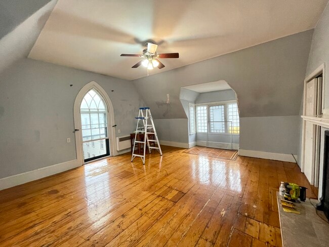 Foto del edificio - 139 Hillside St