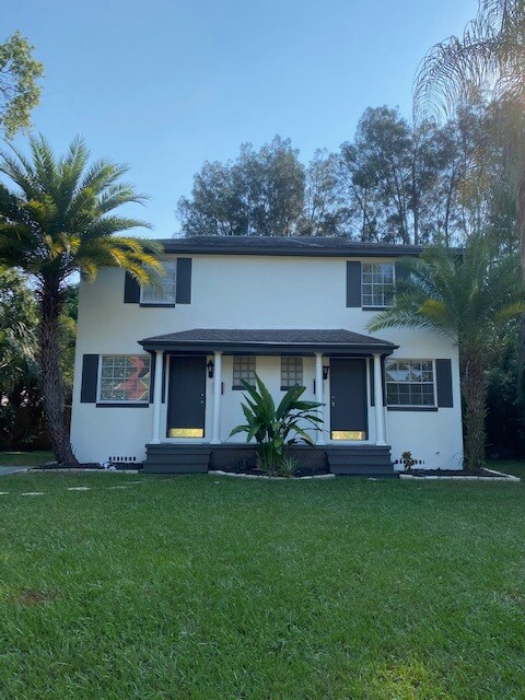 Foto principal - 2006 S Habana Ave