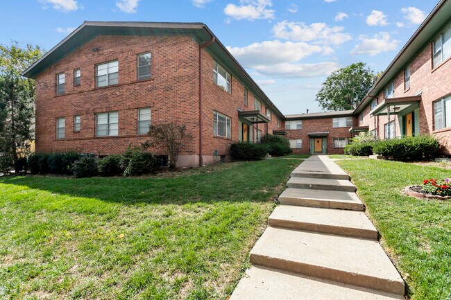 Foto del edificio - 4104 Clark Ave