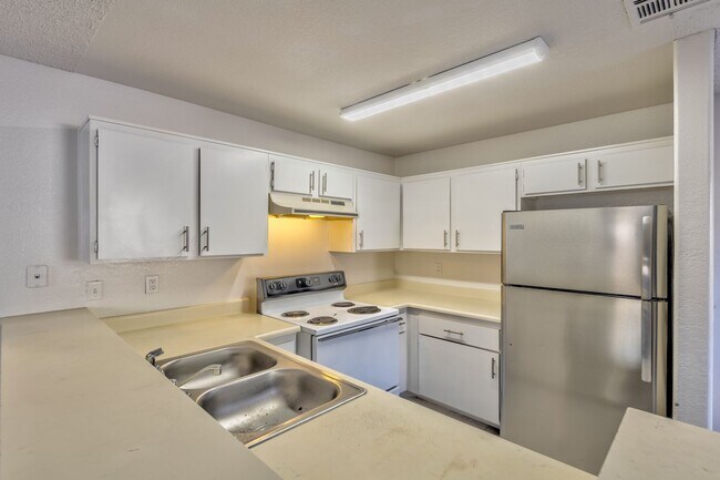 Foto del edificio - 2977 Juniper Hills Blvd