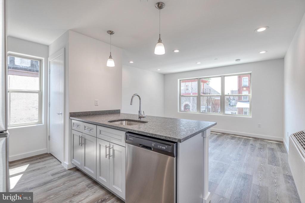 Foto principal - 751 N 43rd St