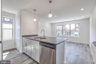 Building Photo - 751 N 43rd St