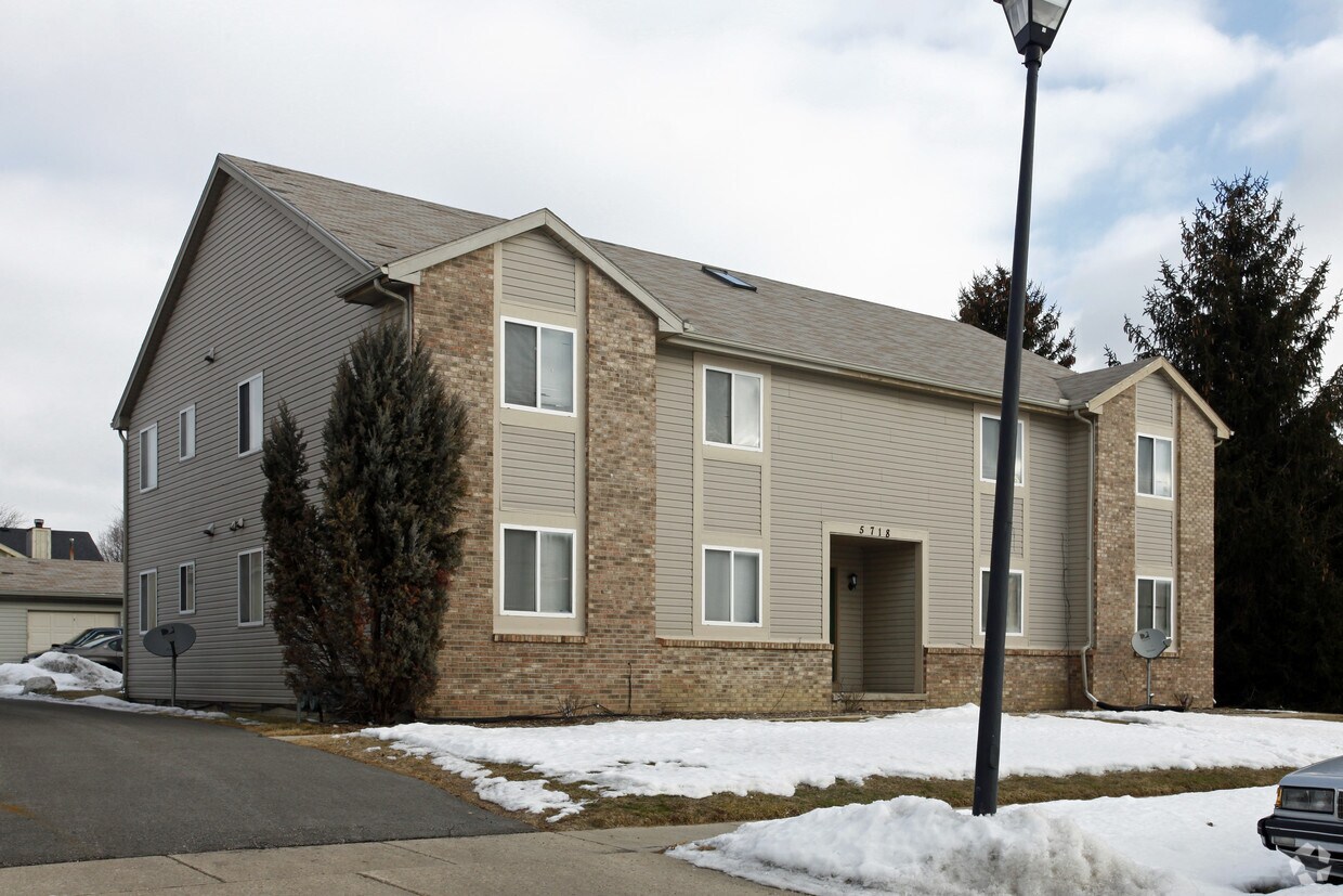 Building Photo - 5718 Ryewyck Dr