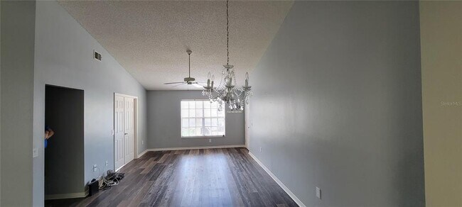 Building Photo - 7924 Hardwick Dr