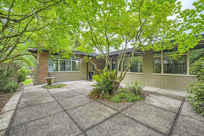 Foto del edificio - 4Bd/3.5Ba Medina House
