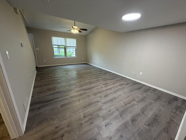 Building Photo - 5305 Currituck Ln