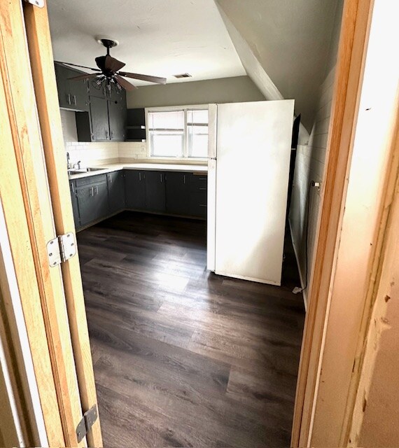 Foto del edificio - 929 E Clarke St