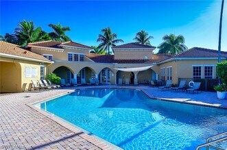 Building Photo - 8735 River Homes Lane