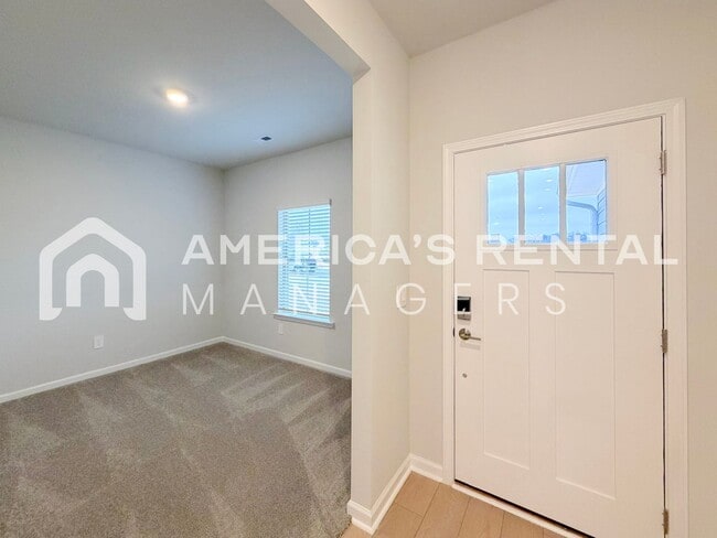 Building Photo - 15725 Ruthie Lynn Dr