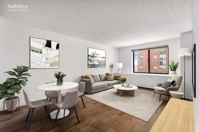 Primary Photo - 2 bedroom in New York NY 10280