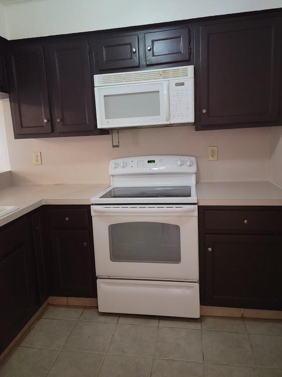 Building Photo - 12755 Mill Ridge Dr