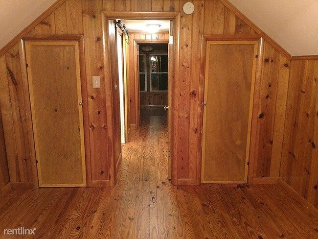 Foto del edificio - 4 br, 2 bath House - 524 Fairfield Drive