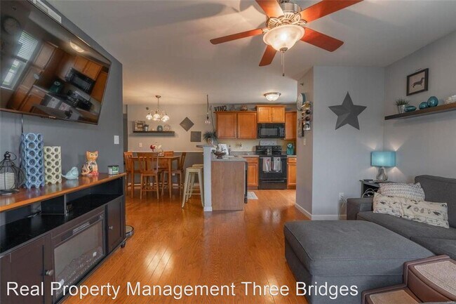 Building Photo - 2 br, 2 bath House - 6203 Spring River Drive