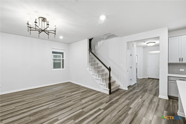 Foto del edificio - 1941 Winston Way