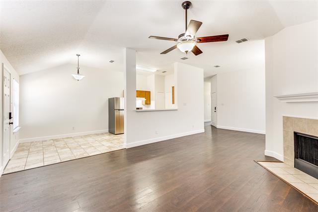 Building Photo - 704 Black Hills Dr