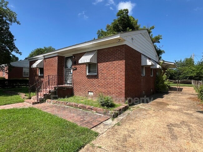 Building Photo - 3349 Alta Rd
