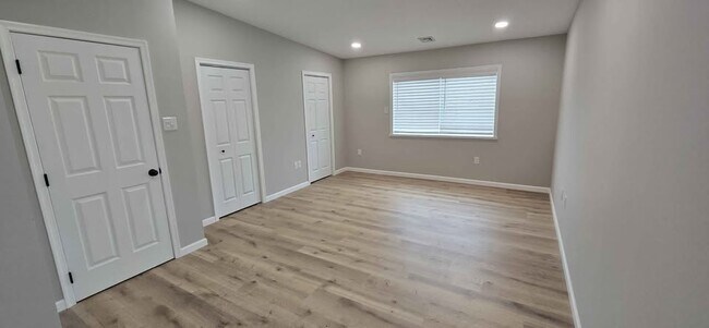 Dormitorio Matser - 245 Plum Aly