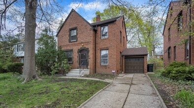 Building Photo - 3559 Berkeley Rd
