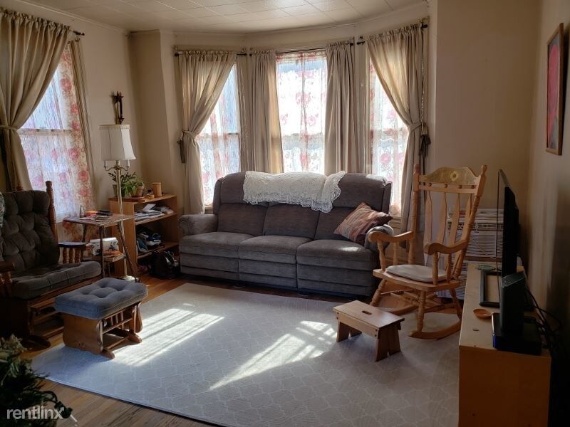 Primary Photo - 2 br, 1 bath Apartment - 26 North 2nd Street