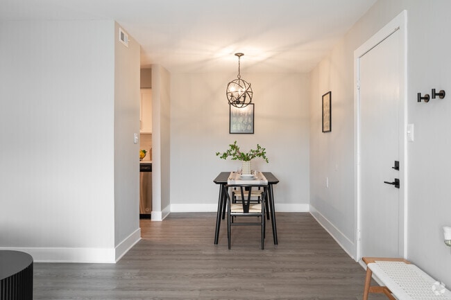 2BR, 1.5BA Model - The Reserve