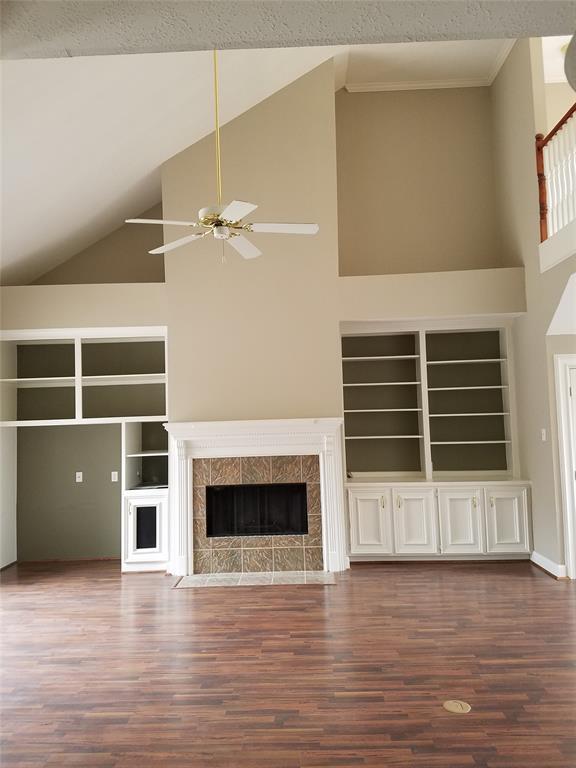 Foto del edificio - 8002 Oakwood Garden St