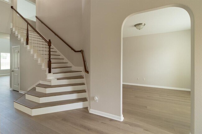 Foto del edificio - 2102 Monticello Ct