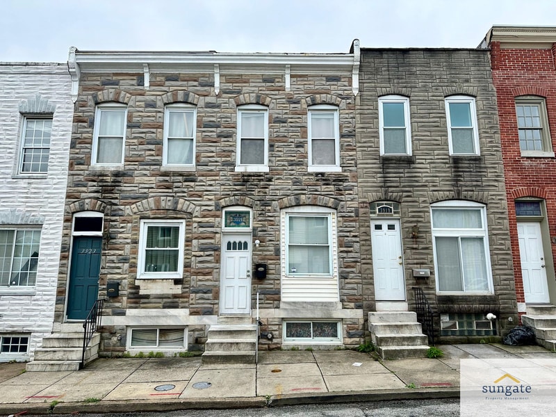 Primary Photo - 3921 Mt Pleasant Ave